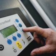 برد-کنترل-دیجیتال-الکترونیکن-Elektronikon-PLC